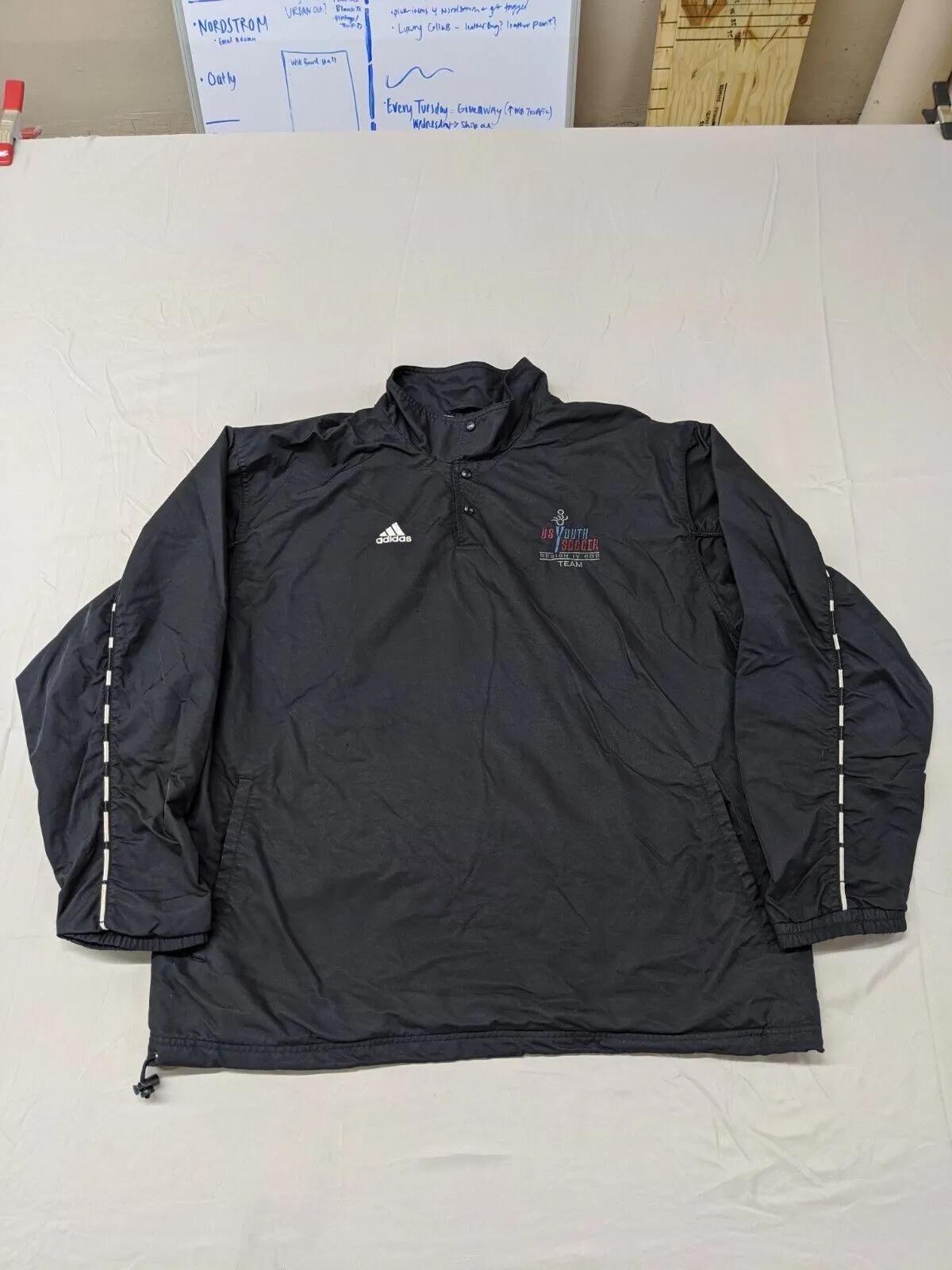 Adidas Men's Windbreaker Pullover Sweatshirt Lightweight Athletic Black Size XL
