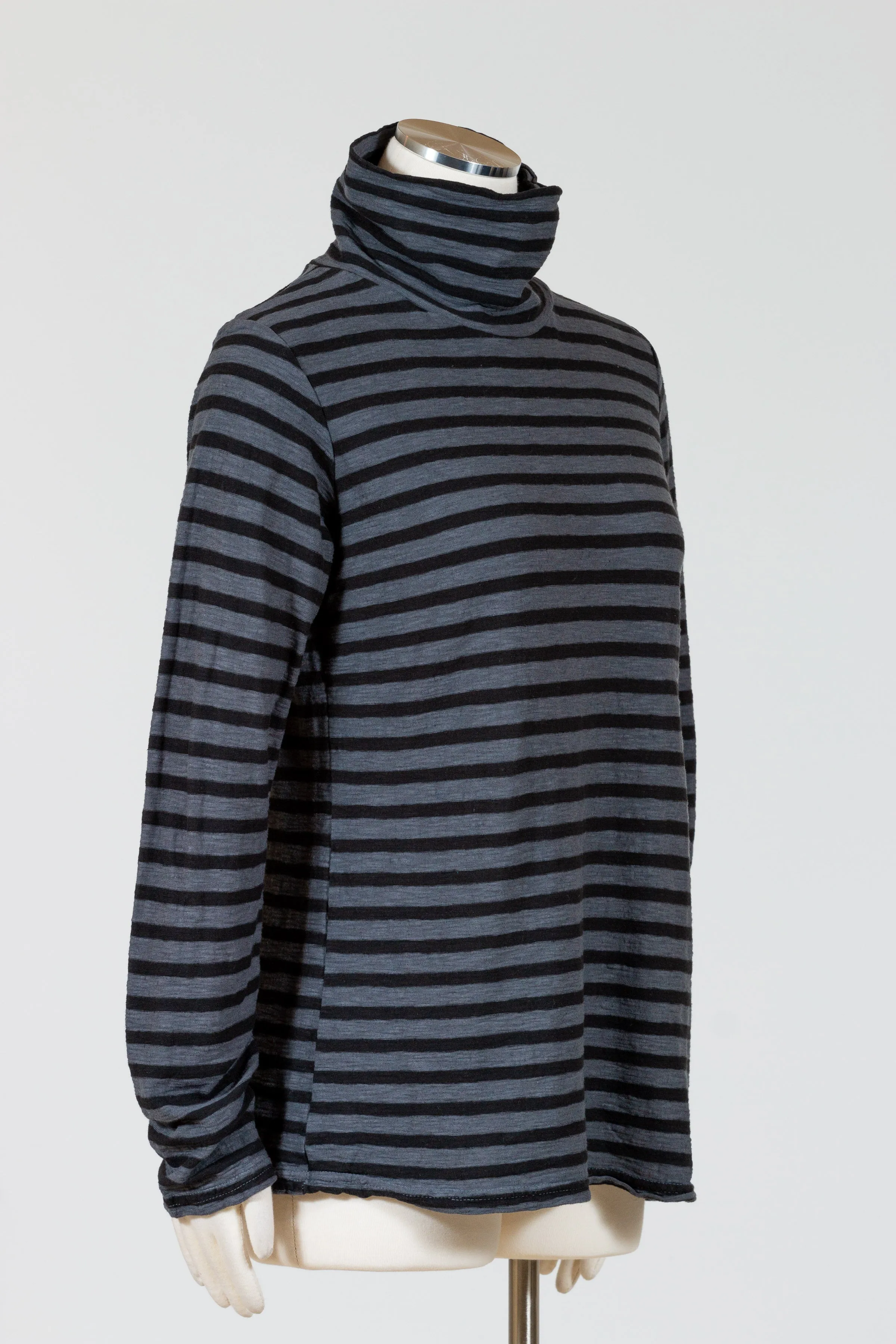 Long Sleeve Turtle Neck