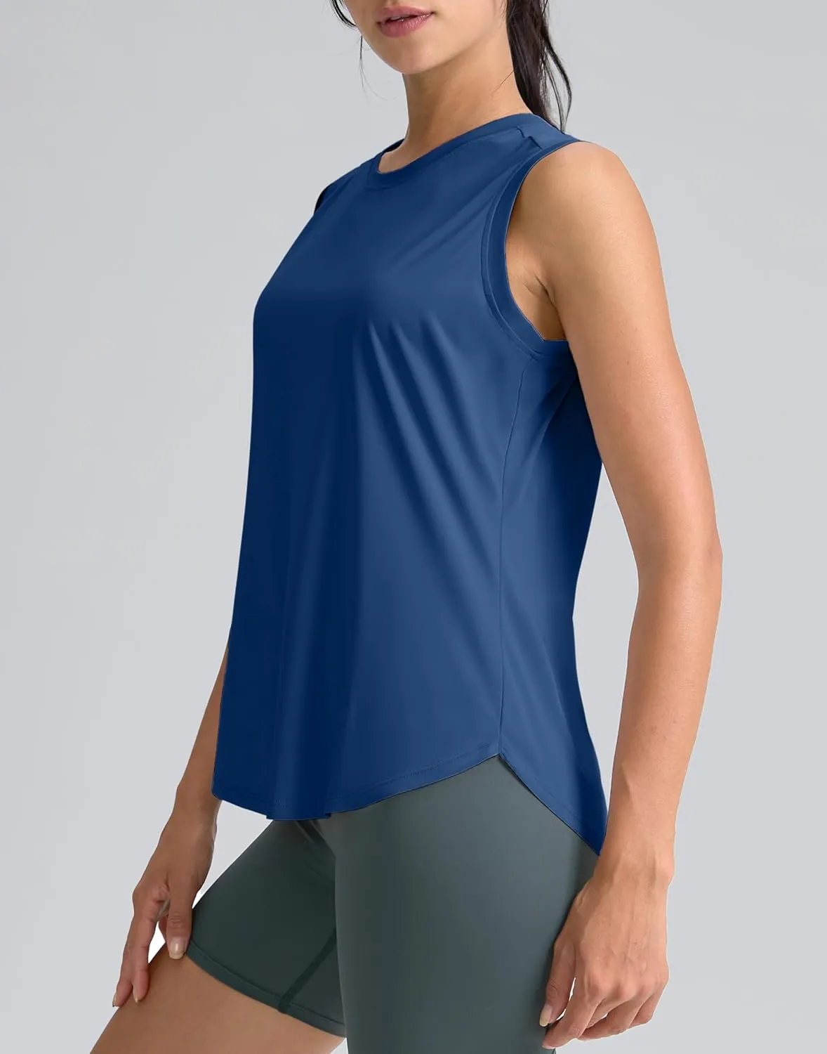 SANTINY Women's Sleeveless Workout Tops Breathable Lightweight Active Tennis Yoga Shirts Athletic Running Tank Tops for Women