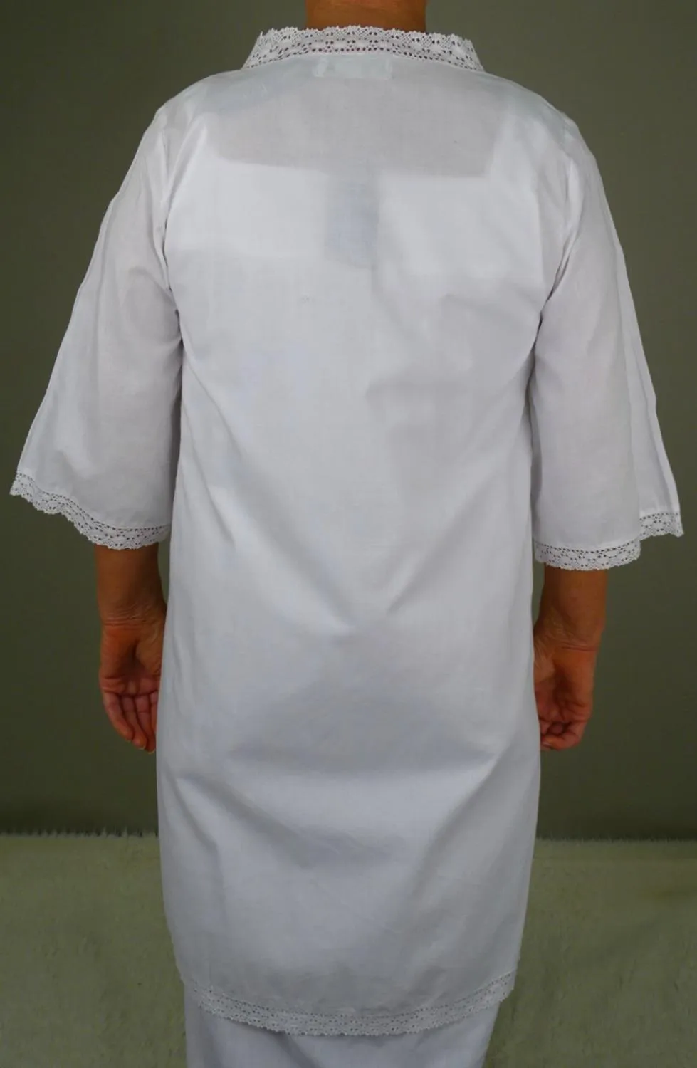 Victoriana Bonnie Organic Cotton Short Housecoat, White (084)