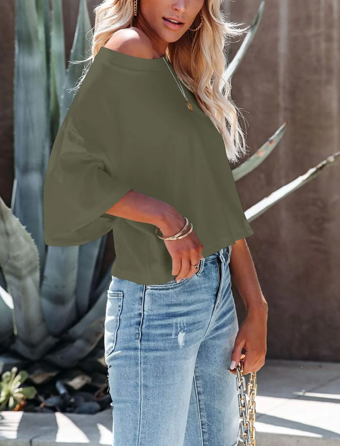 Yuccalley Women's Summer Crop Tops Short Sleeve Round Neck T-Shirt Basic Tees